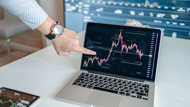 Good News, Wrong Direction: Why Anticipated Catalysts Frequently Betray Retail Traders