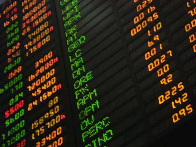 Trapped by Thin Volume: What Low-Liquidity Stocks Really Cost You When It Matters Most