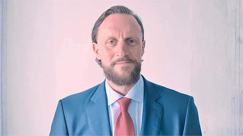 When Belief Becomes a Liability: How Overconfidence Quietly Dismantles Retail Portfolios